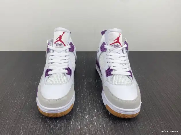SB DR5415-150 Jordan Retro 4 0628